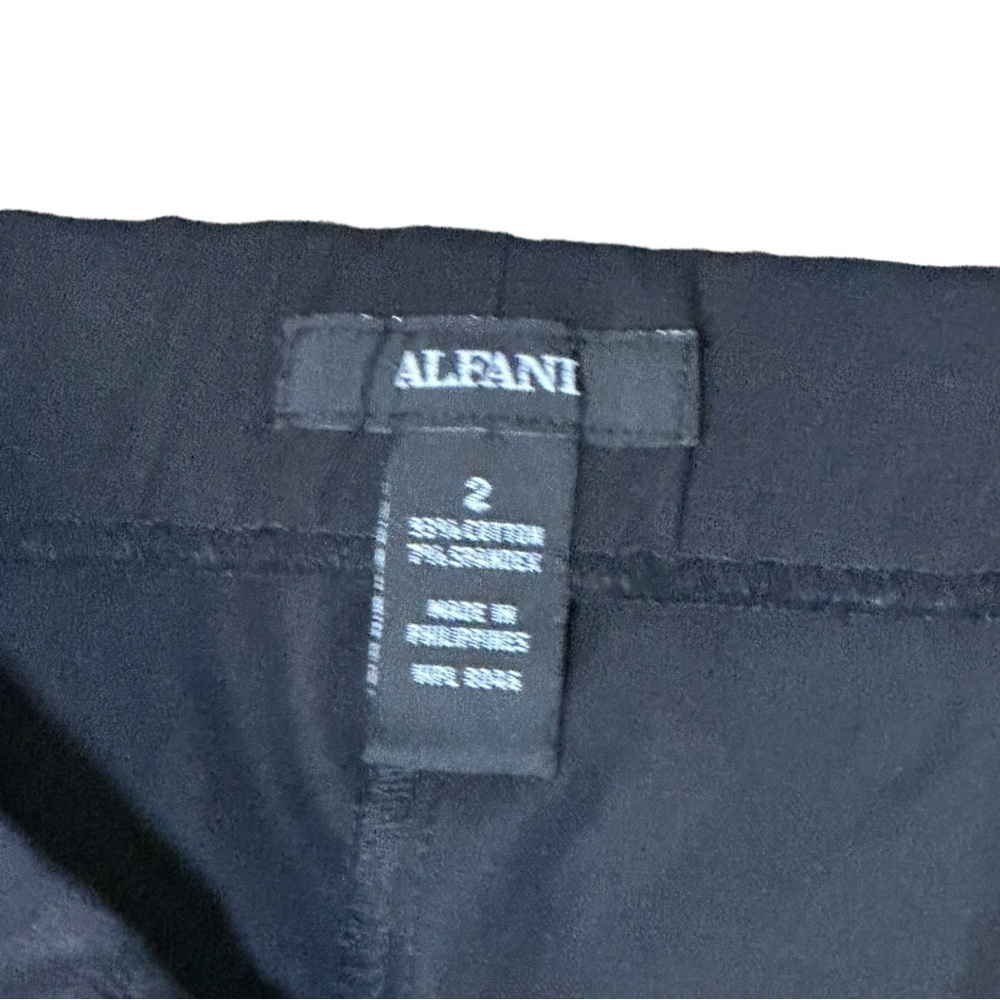 Alfani Black Stretch Capri Pants Size 2 NWT - Picture 2 of 3